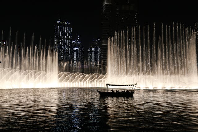 Dubai Fountain A Mesmerizing Water Show